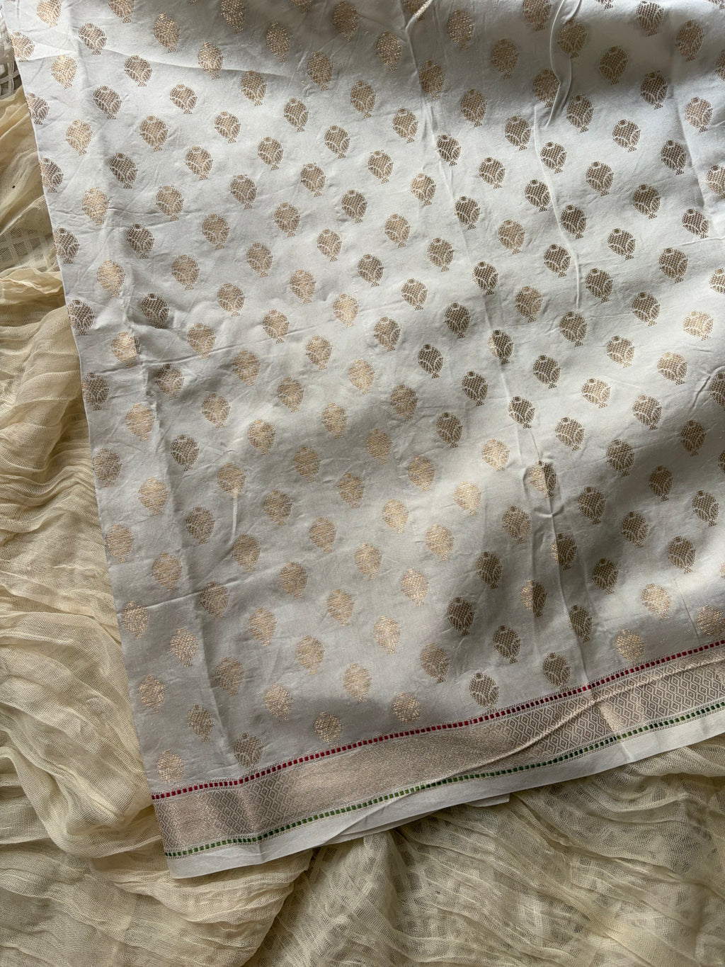 Ponkasavu Banana Silk